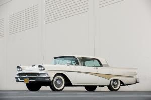Ford Fairlane Skyliner Retractable Hardtop '1958